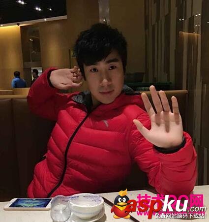 LOL騷男在哪直播地址 騷男真實(shí)姓名姜韜個(gè)人資料女友每天直播時(shí)間 LOL騷男,騷男直播地址