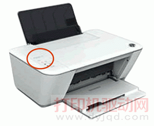 在左上角（頂部）查找打印機型號