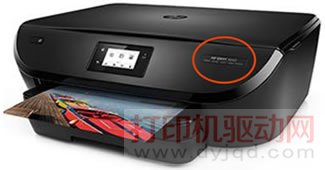 在右上角（頂部）查找打印機型號