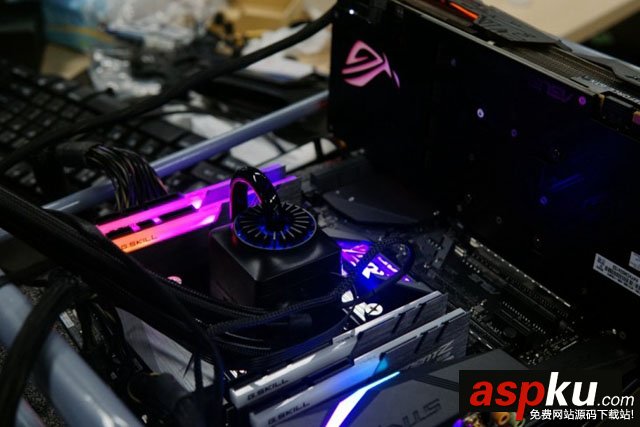 i7-7740X,i7-7700K,性能對比,i7-7740X和i7-7700K的區別