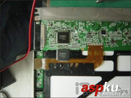 筆記本電腦,開機白屏