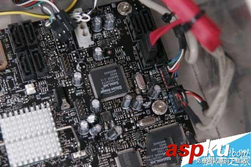 電腦主板接口圖解,電腦主板,電腦主板接口介紹