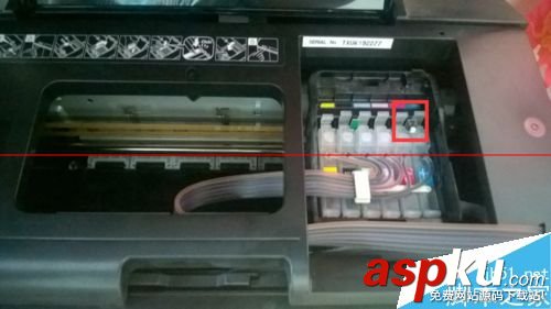 愛普生r330墨水燈亮,愛普生r330亮紅燈,r330墨水燈常亮,愛普生打