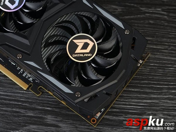 RX560與RX550的區別,RX560對比RX550,RX550和RX560哪個好