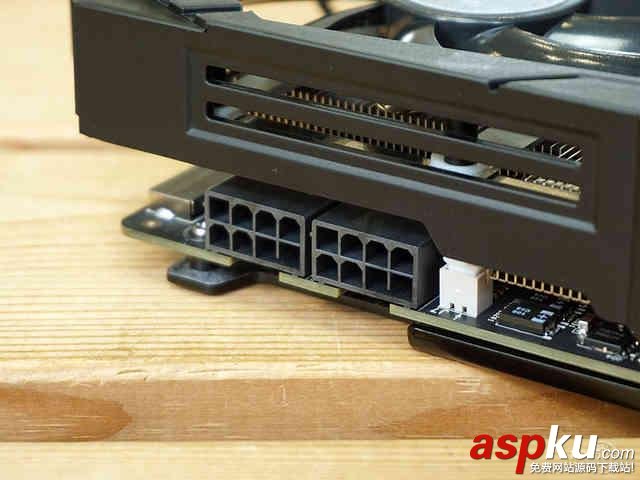 七彩虹,980ti,顯卡,評測