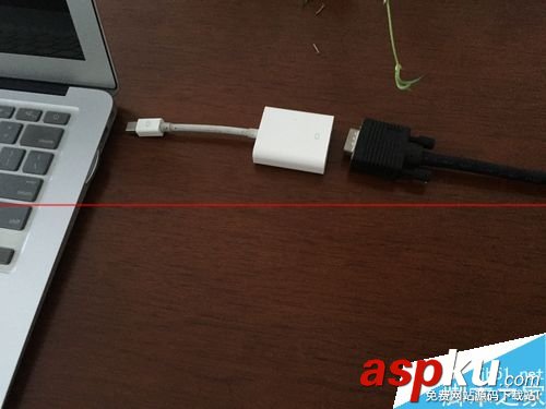 macbookair連接投影儀,macbook連接投影儀,macbook怎么接投影儀