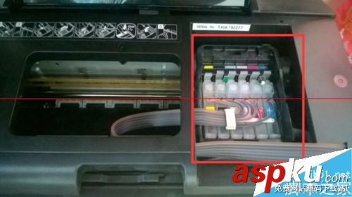 愛普生r330墨水燈亮,愛普生r330亮紅燈,r330墨水燈常亮,愛普生打