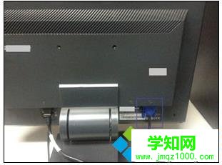 電腦分辨率突然變小且無法調整的解決方法