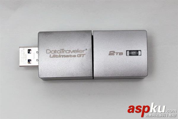 U盤,2TB