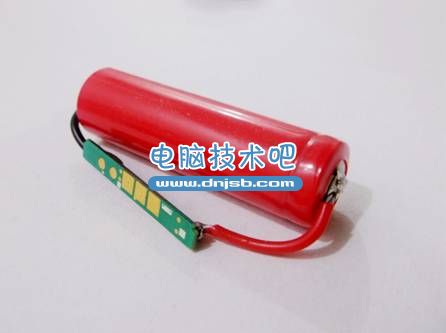 不用頻繁換電池 自制可充電式網線檢測儀