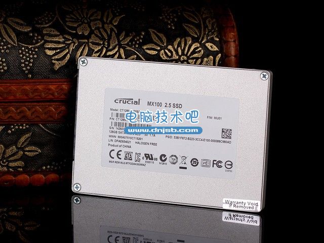 杰出入門作品 觀英睿達MX100 128G SSD
