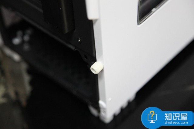 電腦機箱怎么拆解 電腦機箱的安裝圖文教程