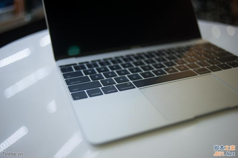 史上最薄Macbook開箱：精致到沒話說