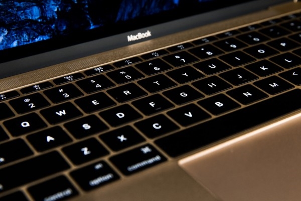 新MacBook評測匯總：性能是個大問題