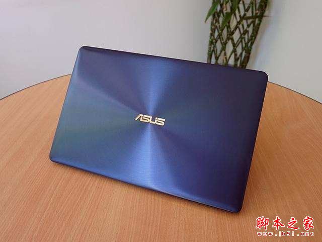 Macbook Pro和華碩靈耀3 deluxe哪個值得買？靈耀3 deluxe與蘋果Macbook Pro區別對比