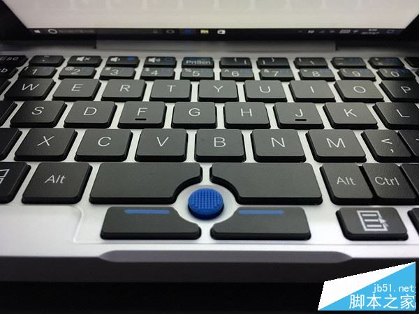 GPD Pocket值得買嗎？全新7寸GPD Pocket迷你Win10筆記本全面深度評測+拆解圖
