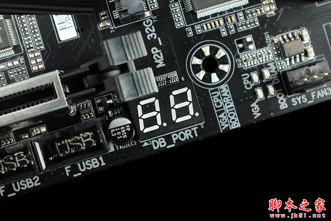 三、拆解解析：11相供電、雙M.2