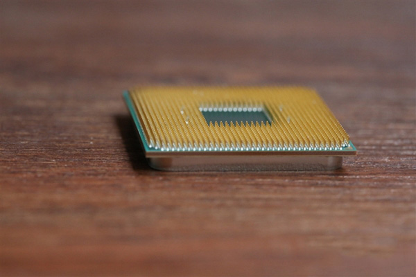 R7 2700X和i7 8700K哪個好 R7-2700X對比i7-8700K評測