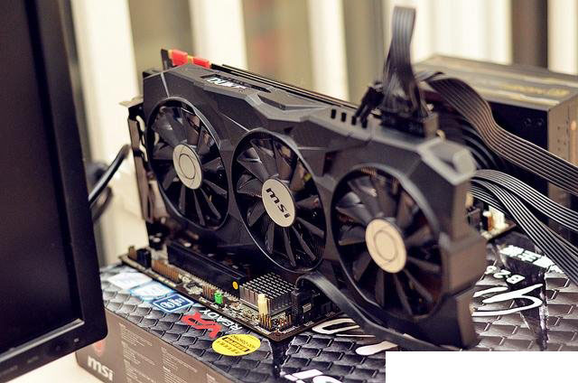 intel奔騰G4560獨顯測試 奔騰G4560搭配GTX1070對比評測
