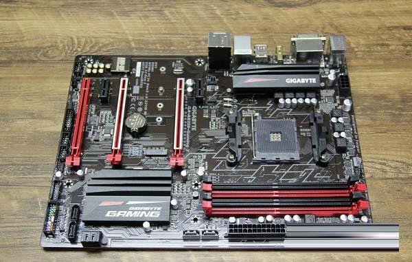 AMD Ryzen5處理器搭配什么主板和顯卡？