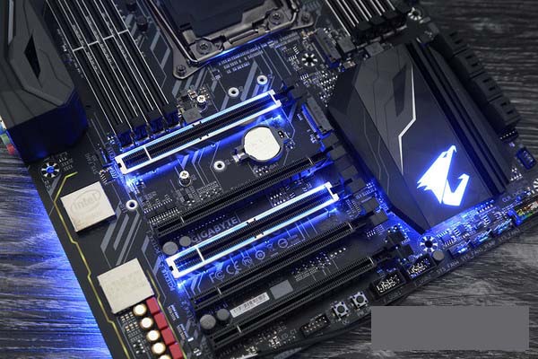 i9-7920X配什么主板好？i9-7920X主板搭配與參數詳解
