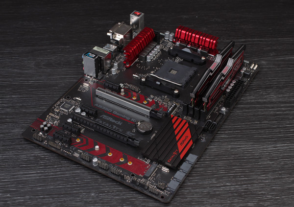 R7 1700X和i7 7700K哪個好 R7-1700X與i7-7700K區別對比