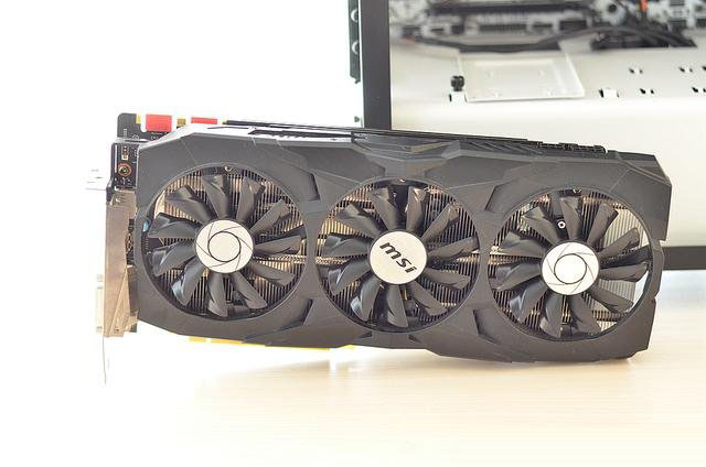 intel奔騰G4560獨顯測試 奔騰G4560搭配GTX1070對比評測