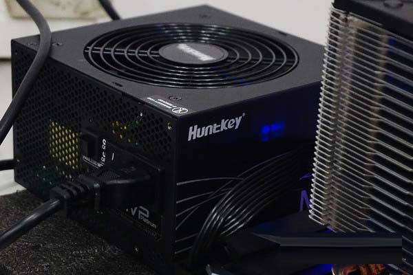 R5 1600和R5 1400哪個好 R5-1400對比R5-1600評測