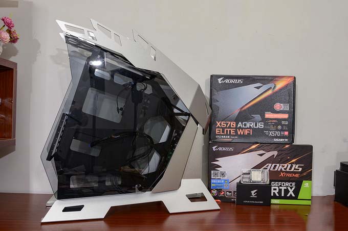 尋找龍騎士，駕馭銳龍靠造工，技嘉X570 AORUS ELITE WIFI體驗