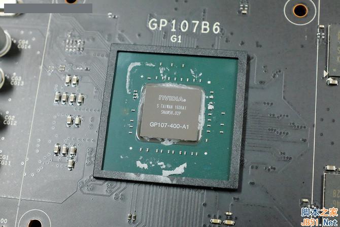 拆解：PCB、散熱器黑化處理 3+1相供電