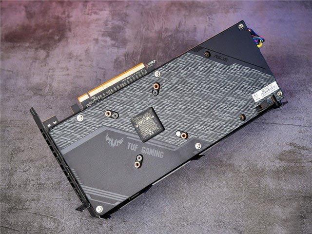 甜品家族又添一名 華碩TUF3-RX 5600XT-O6G首測 