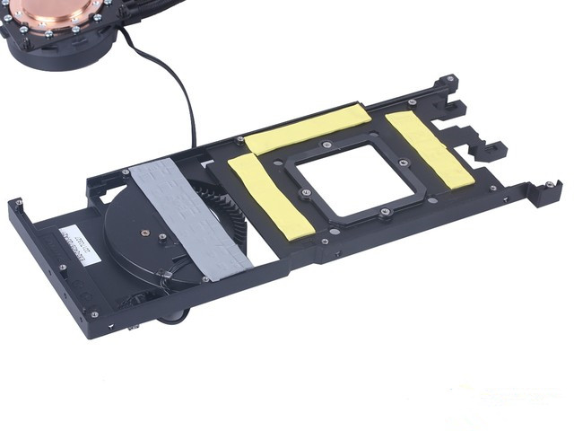 滿載僅僅50℃ 微星GTX1080Ti海鷹評測 