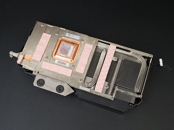 華碩GTX1080Ti海神評測