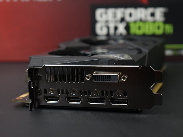 華碩GTX1080Ti海神評測