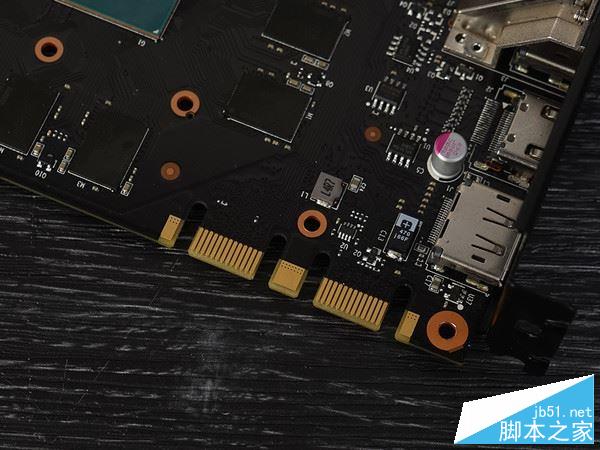 映眾GTX1080Black水冷版評測
