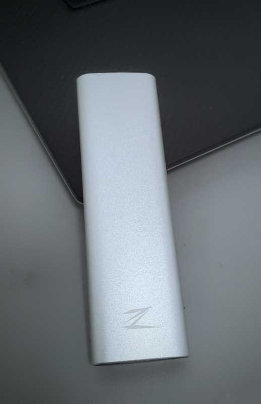 朗科Z slim 移動固態硬盤簡測，性價比突出