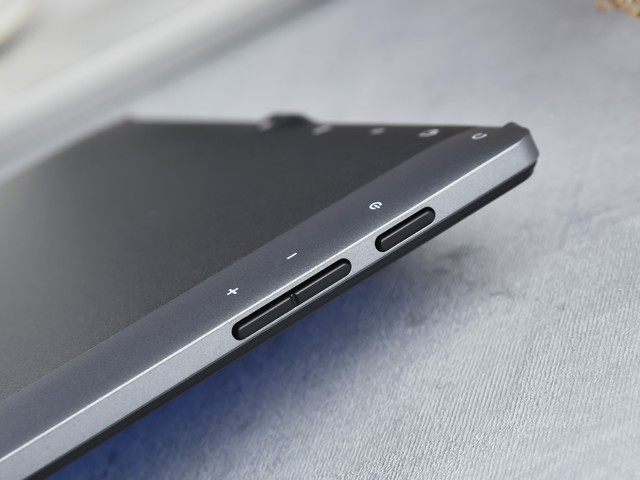 1799元的移動生產力 中柏EZpad Pro8評測