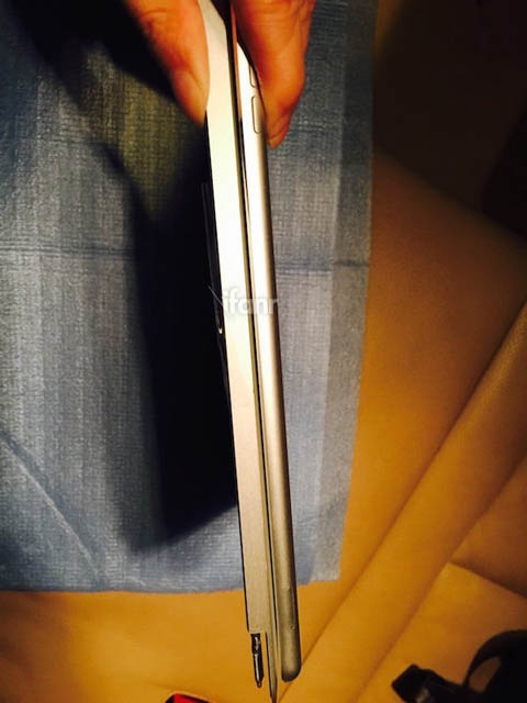 只有一個USB接口！MacBook Air真機首曝光