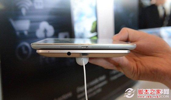 華碩Fonepad比iPad mini要厚