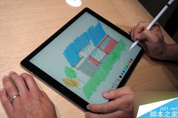 部分用戶反映iPad Pro在充電時會死機