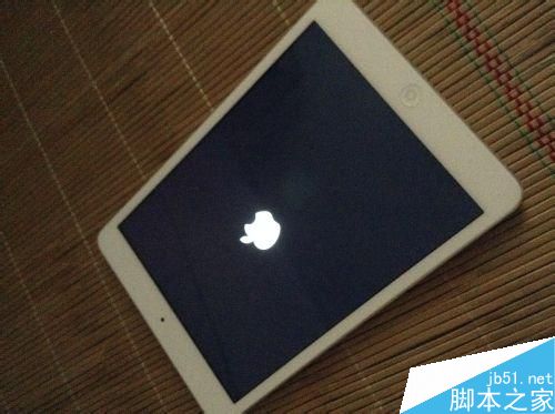 ipad無法更新軟件store左邊一直轉圈圈怎么辦？