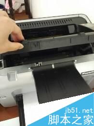 怎樣給激光打印機更換碳粉盒