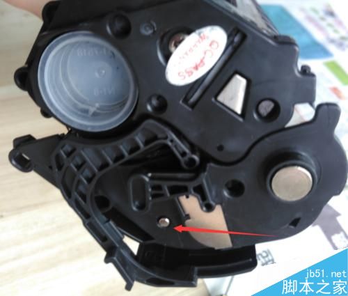 HP 2612A硒鼓加墨粉圖文教程
