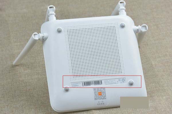 路由器怎么拆？斐訊K2路由器拆機圖解