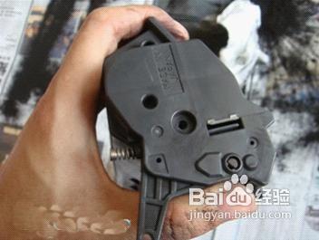 惠普1000激光打印機硒鼓怎么加粉