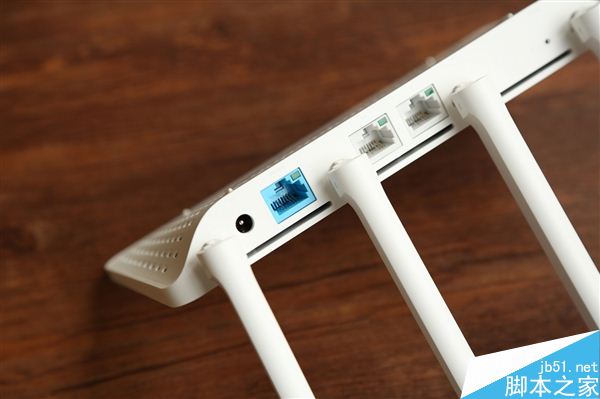 99元！小米路由器3C開箱圖賞：外置四天線