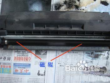 惠普1000激光打印機硒鼓怎么加粉