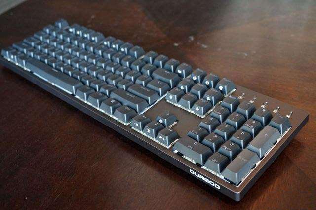 強悍是本分，低調是本能，杜咖Taurus K310 RGB機械鍵盤上手