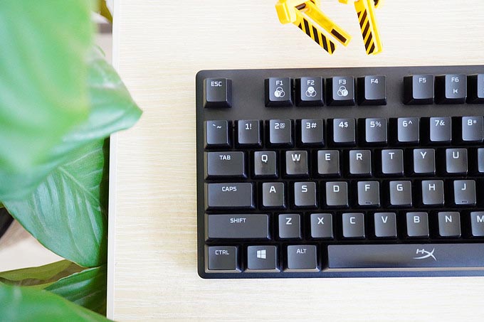 輕質反饋快，光效“誠”會玩——HyperX阿洛伊起源競技版紅軸鍵盤
