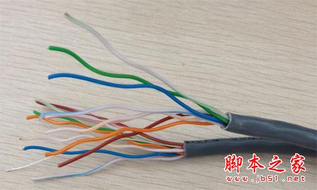 你知道網線接入水晶頭的兩種正確方法嗎？